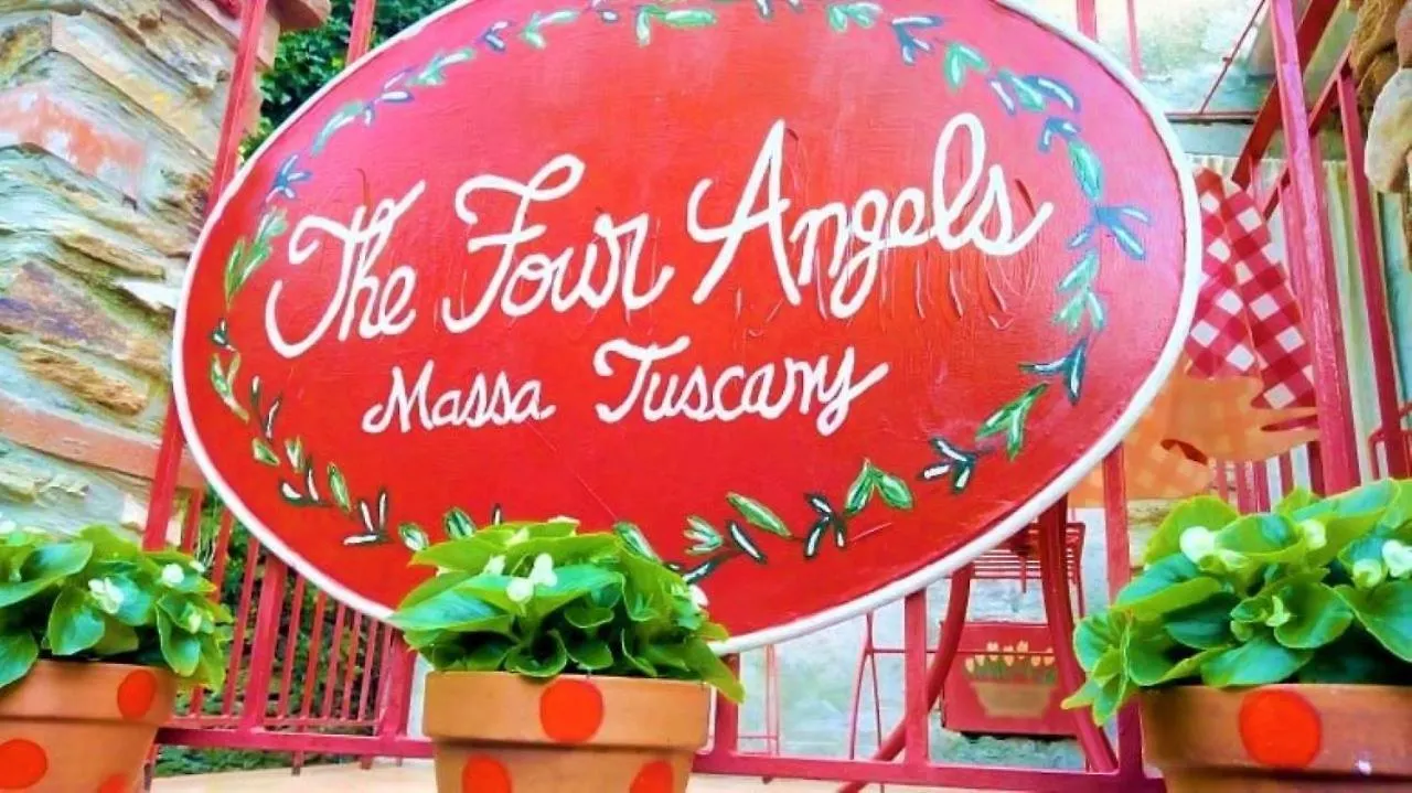 Villa The Four Angels Massa  Italia